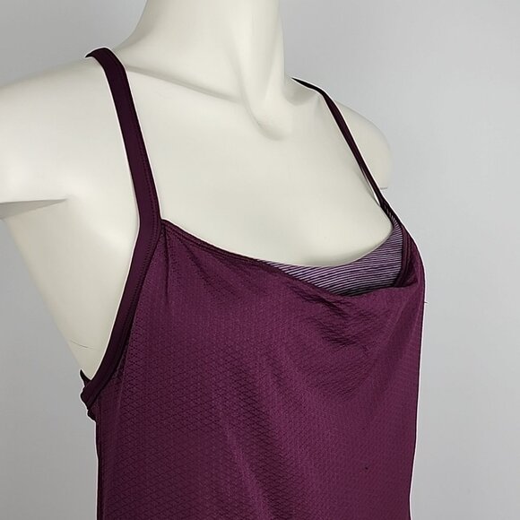 Lululemon C.Y.B Tank Plum Wee Space Plum Built-In Shelf Bra Size 4 - Picture 7 of 14